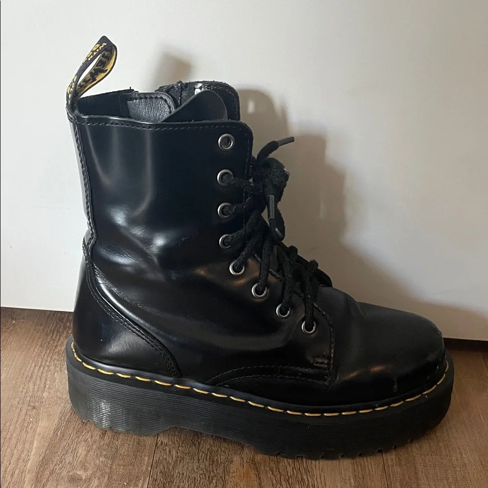 Black Platform Lace-Up Boots - Picture 4 of 4